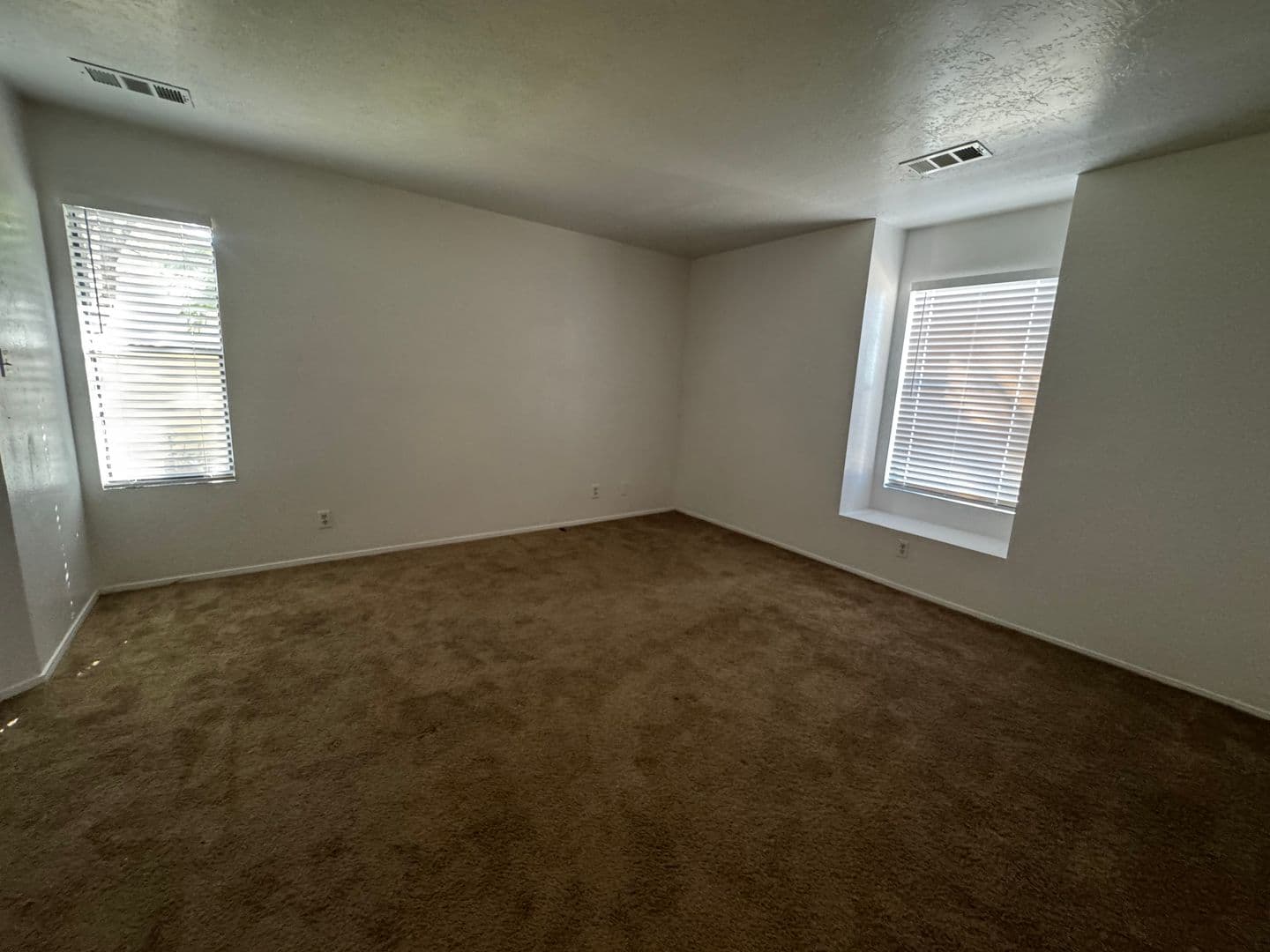 Rio Rancho House: 2261 Green Lake Rd NE