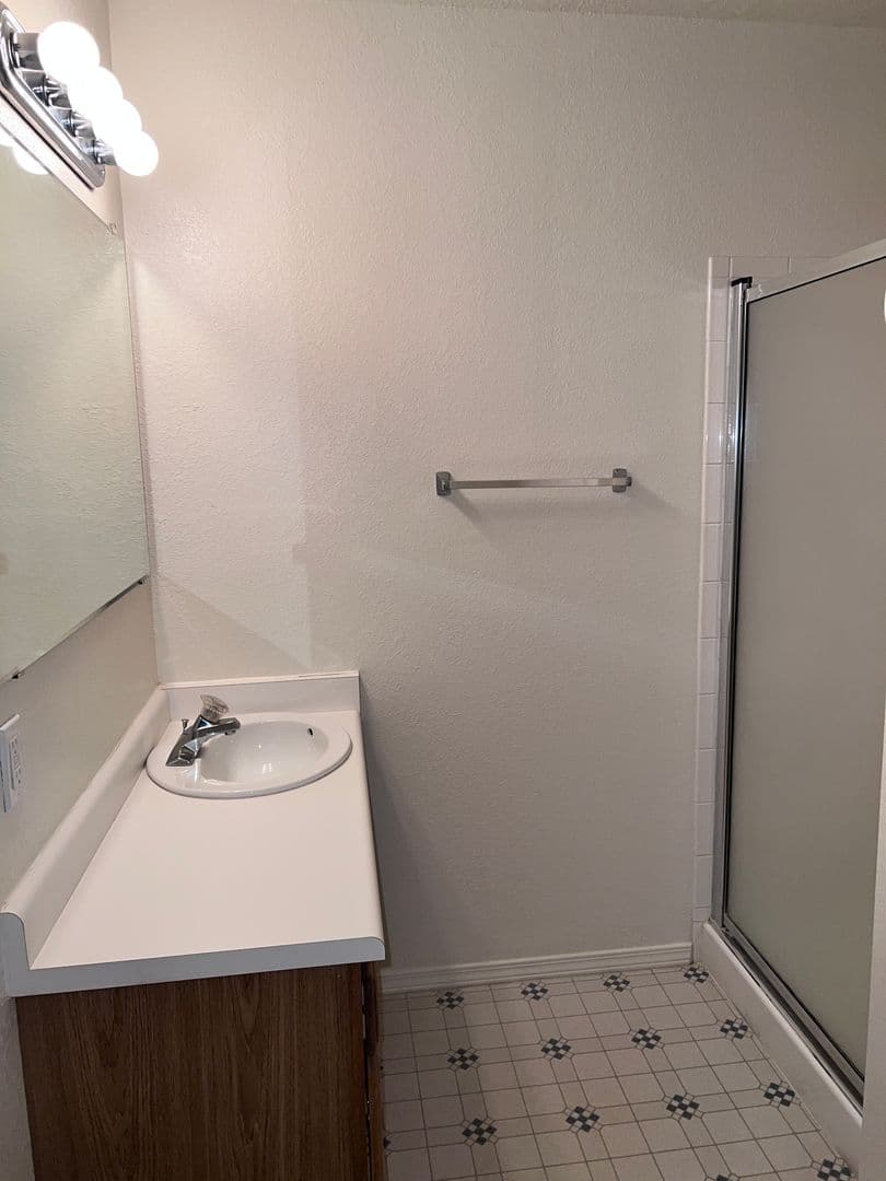 Albuquerque House: 4701 Morris NE #3703