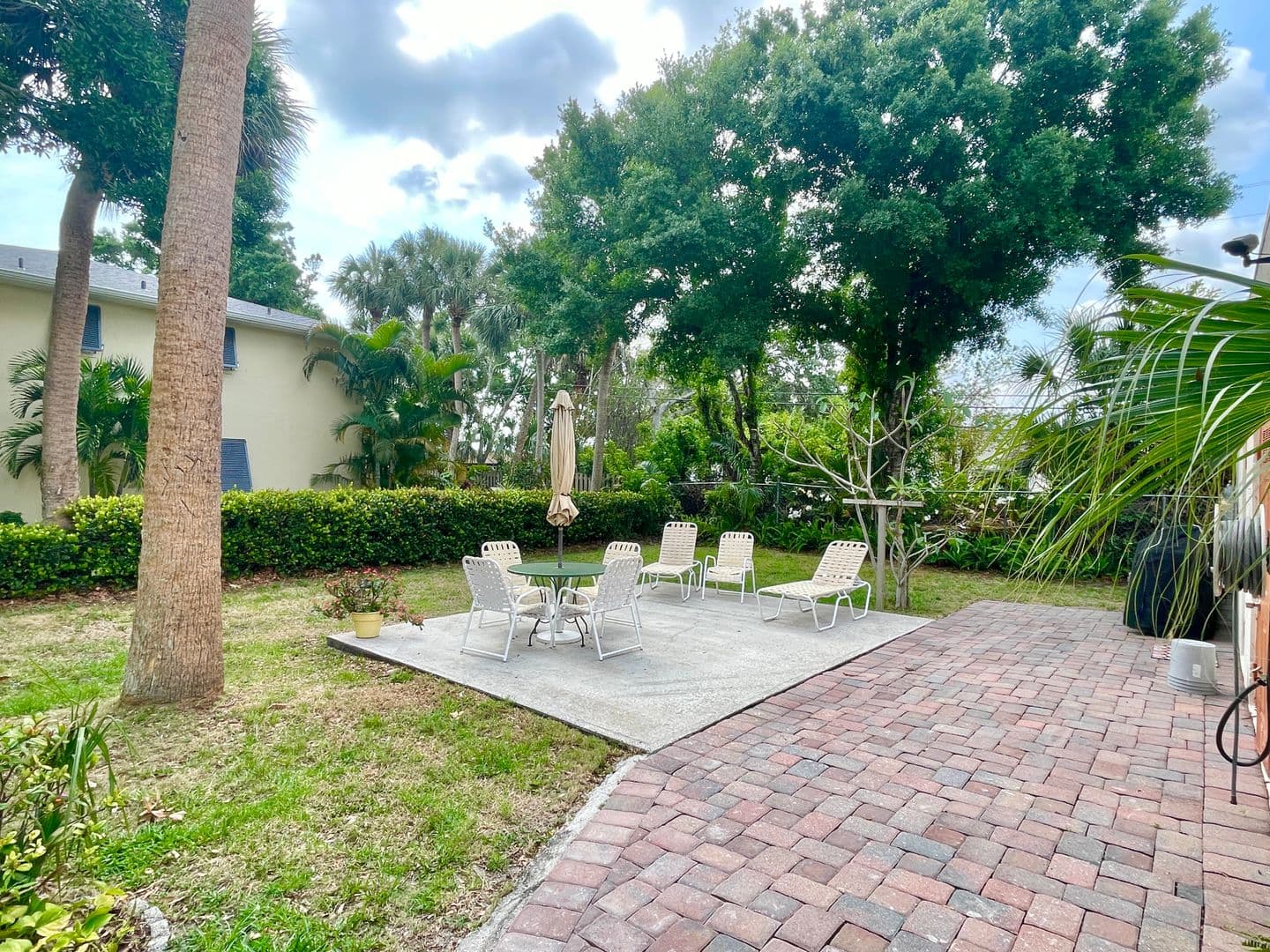 Vero Beach Condo: 923 22nd Place