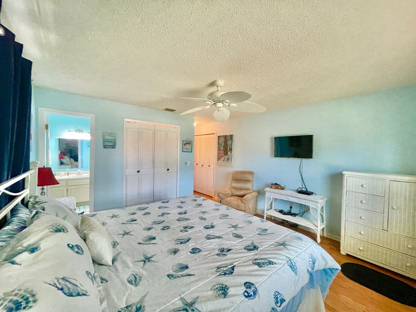 Satellite Beach House: 270 Queens Ct