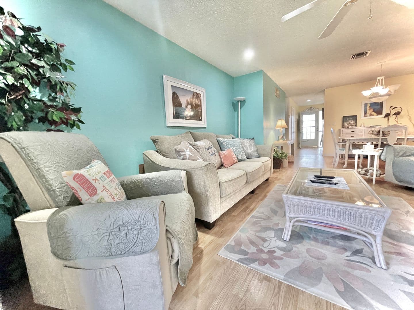 Satellite Beach House: 270 Queens Ct