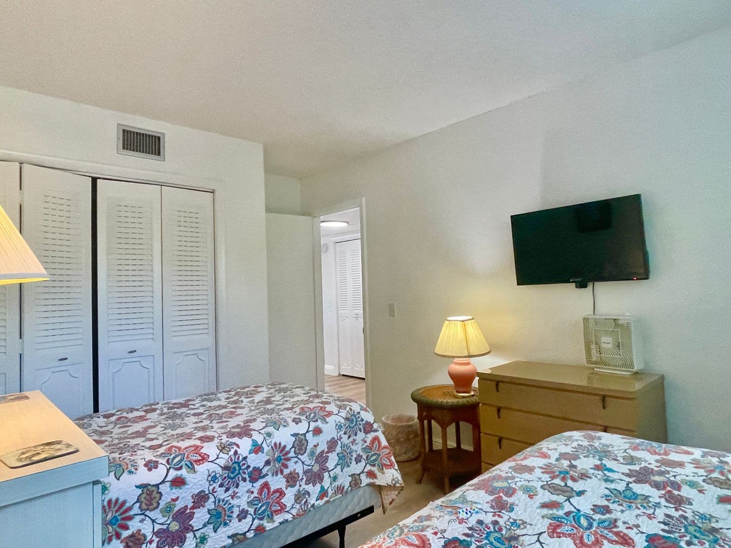 Vero Beach Condo: 923 22nd Place