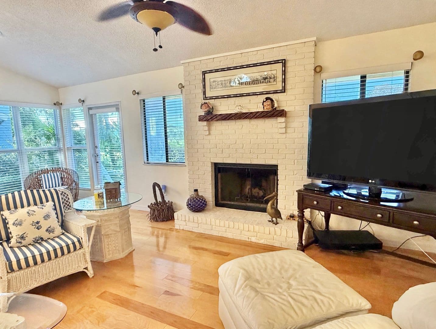 Sebastian Condo: 9715N Marina Drive