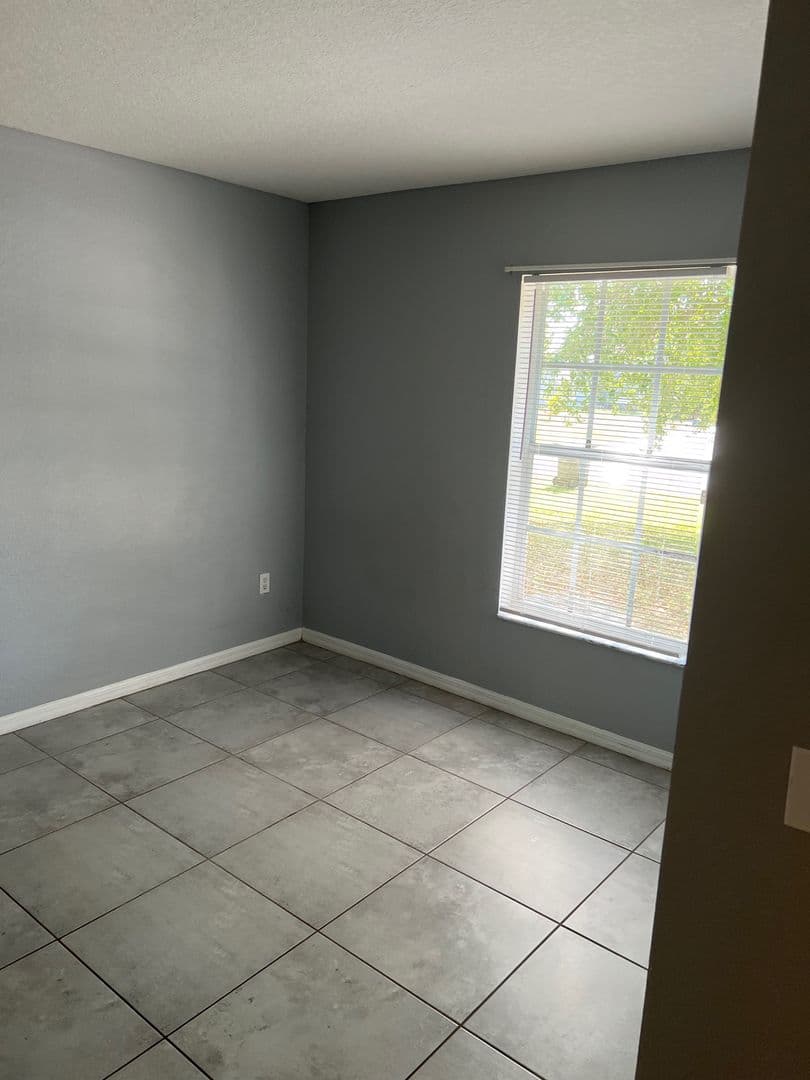 Pt St Lucie House: 517 SW Fairway Avenue