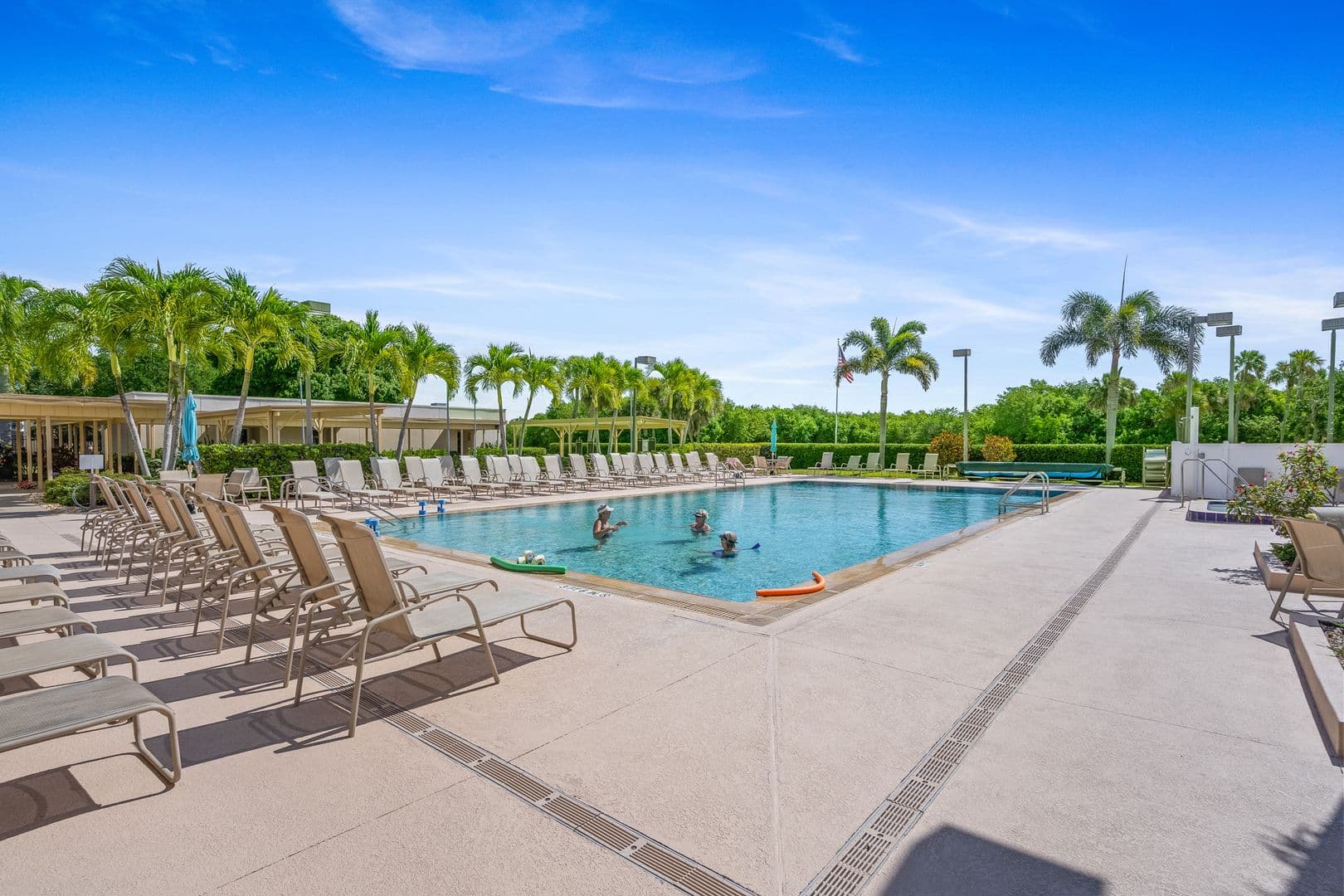 Vero Beach Condo: 11 Vista Gardens Trail #204