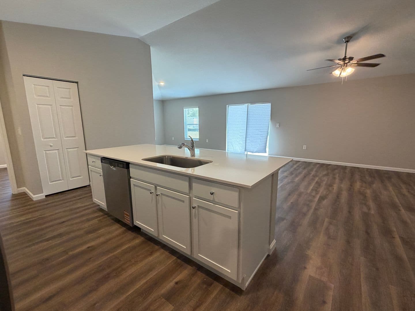 Palm Bay House: 340 Dolphin Street SE