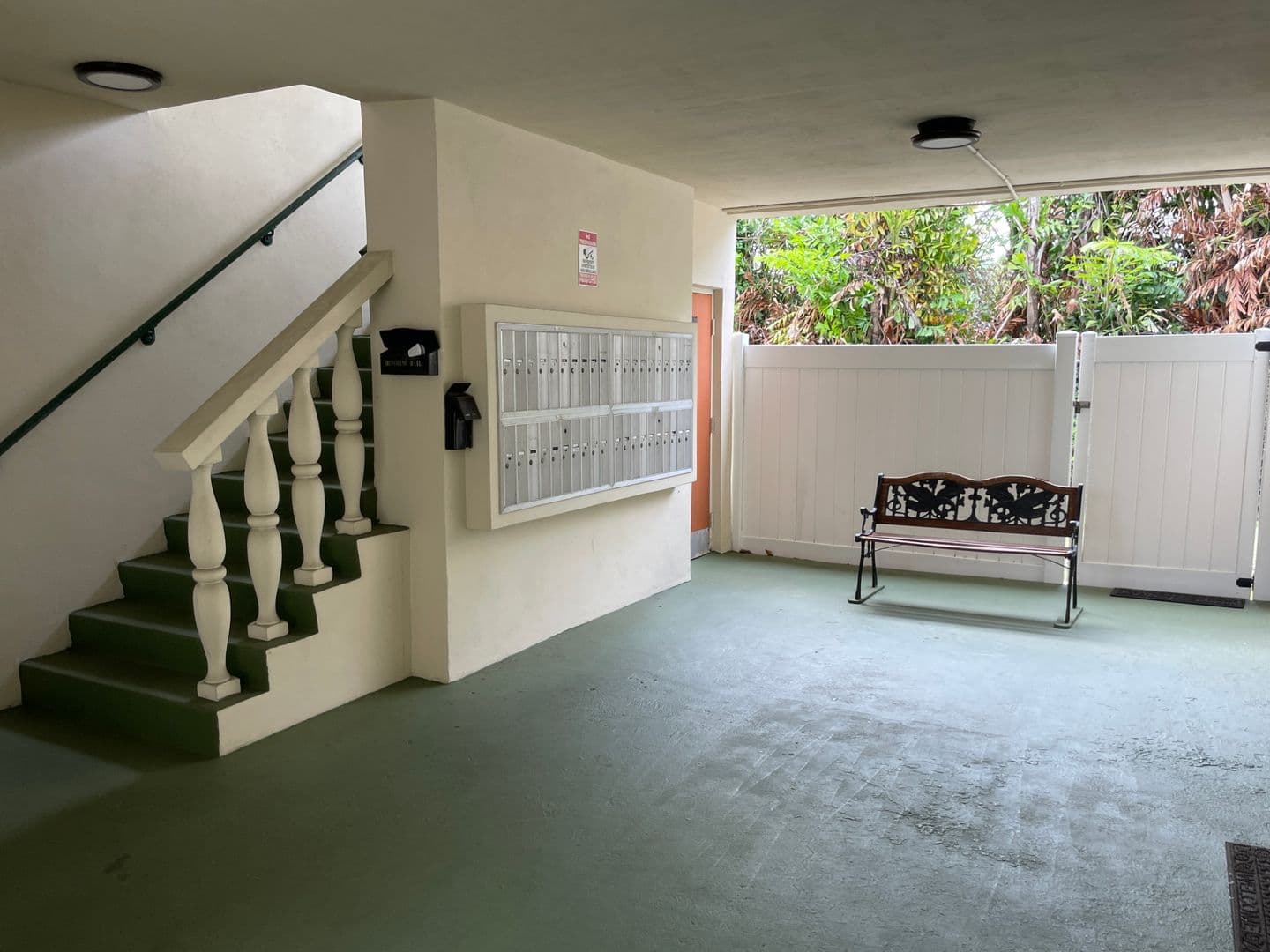 Vero Beach Condo: 923 22nd Place