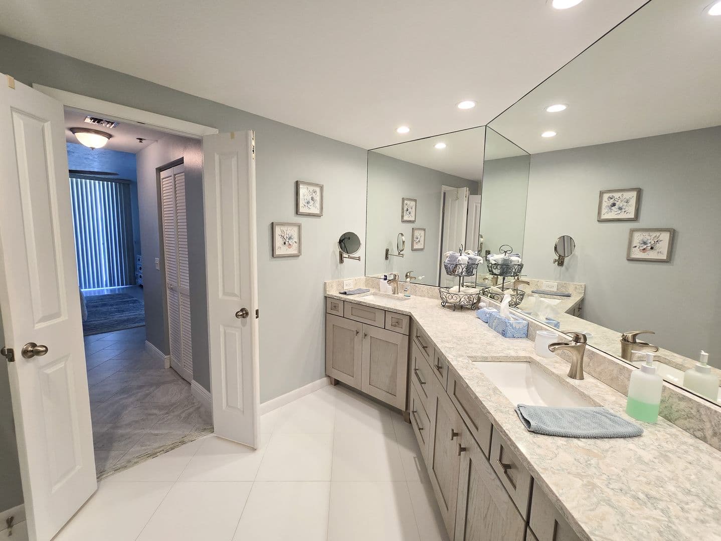 Ft Pierce House: 3120 N Highway A1A Unit 1302