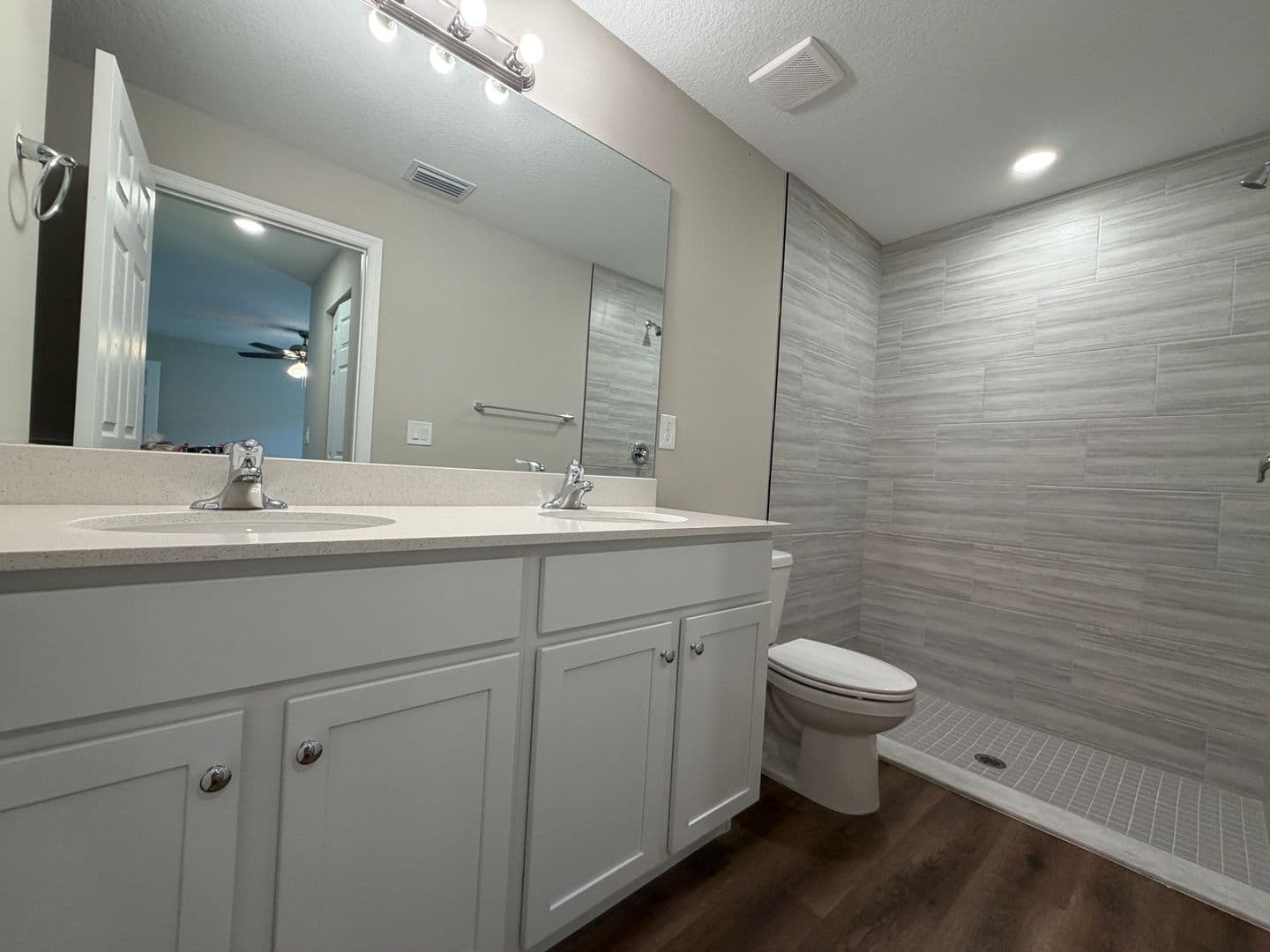 Palm Bay House: 350 Dolphin Street SE