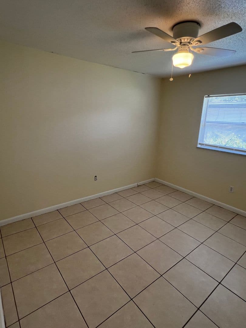 Ft Pierce House: 1024 Jamaica Avenue
