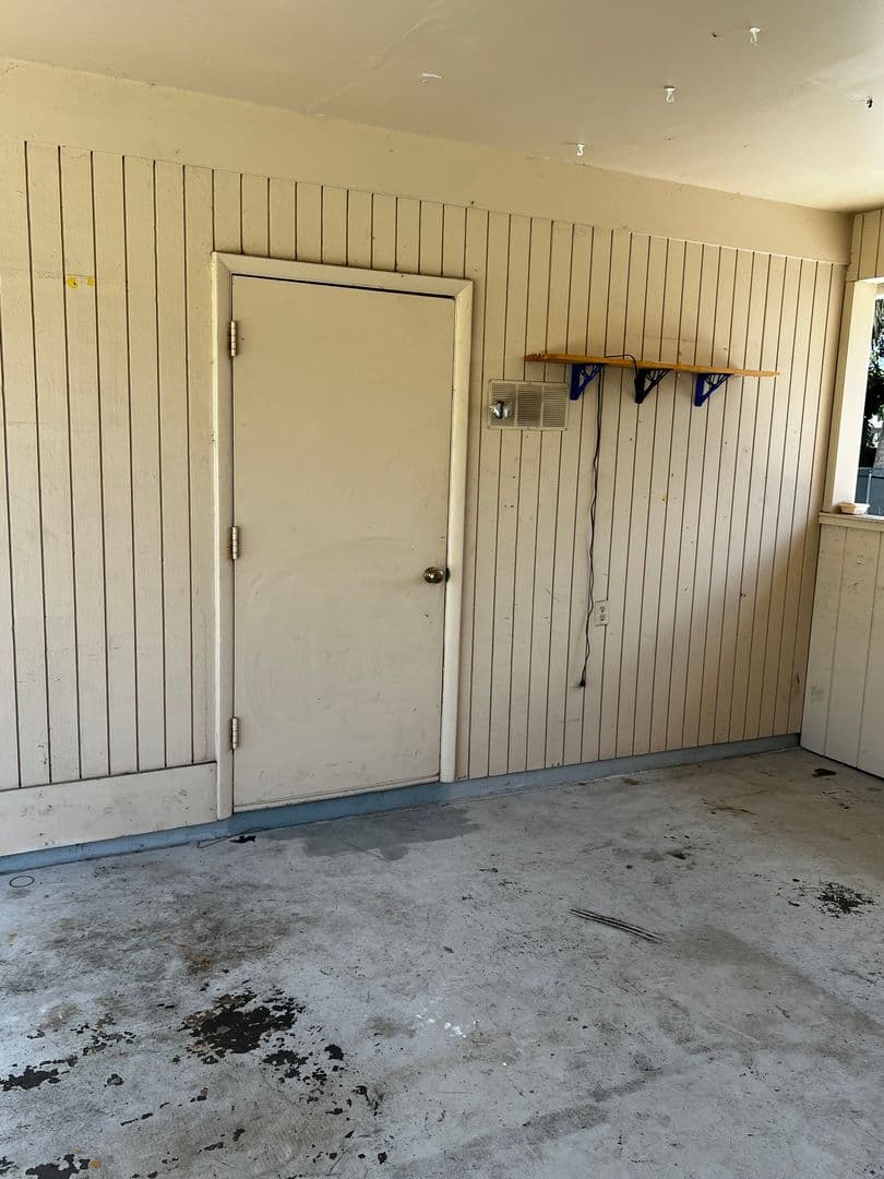 Ft Pierce House: 1024 Jamaica Avenue