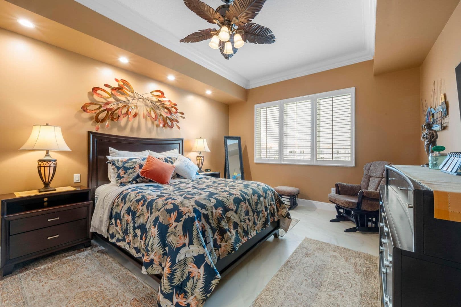 Ft Pierce Condo: 8 Harbour Isle Drive E PH05