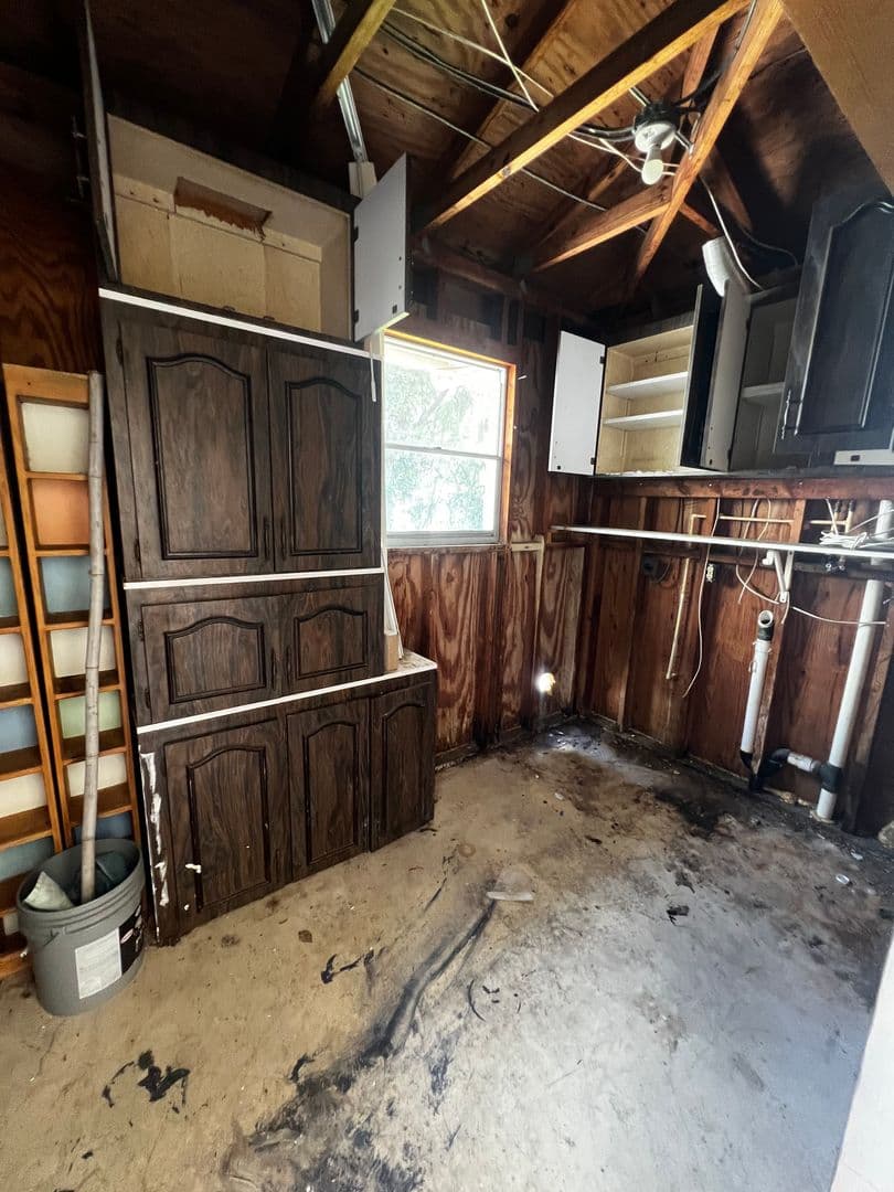 Ft Pierce House: 1024 Jamaica Avenue