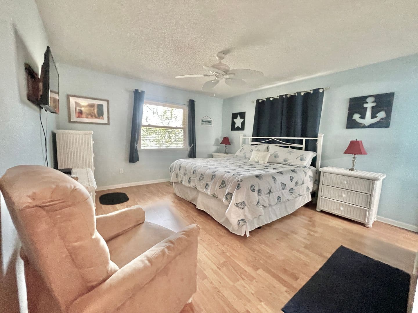 Satellite Beach House: 270 Queens Ct