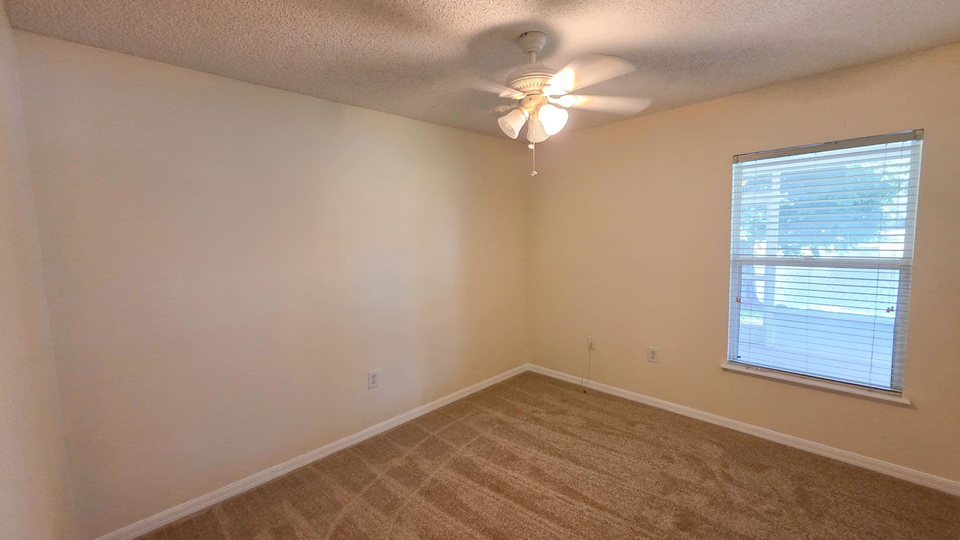 Vero Beach House: 2644 12th Square SW