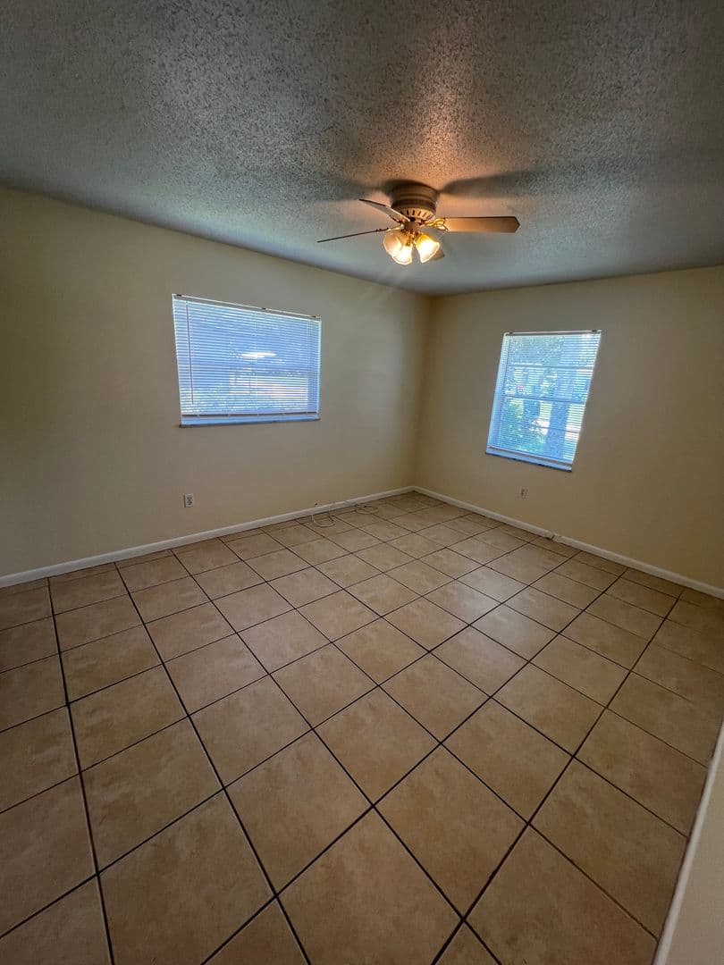 Ft Pierce House: 1024 Jamaica Avenue