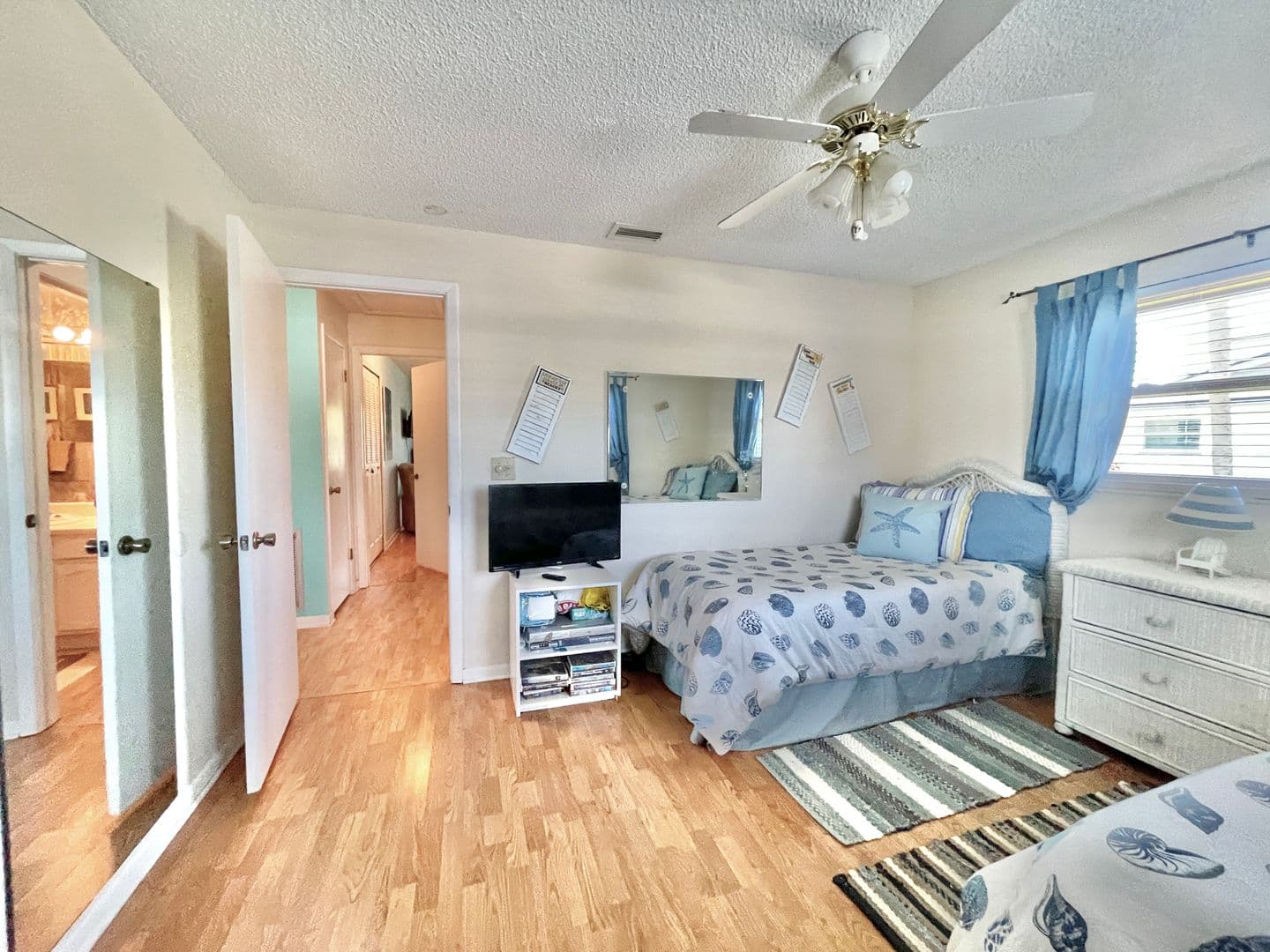 Satellite Beach House: 270 Queens Ct
