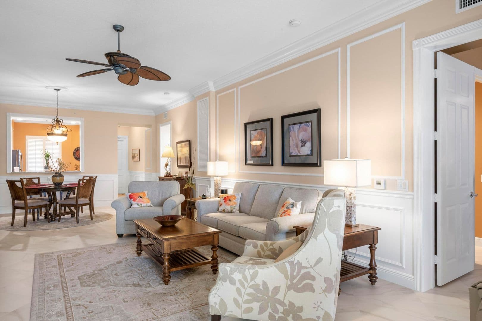 Ft Pierce Condo: 8 Harbour Isle Drive E PH05