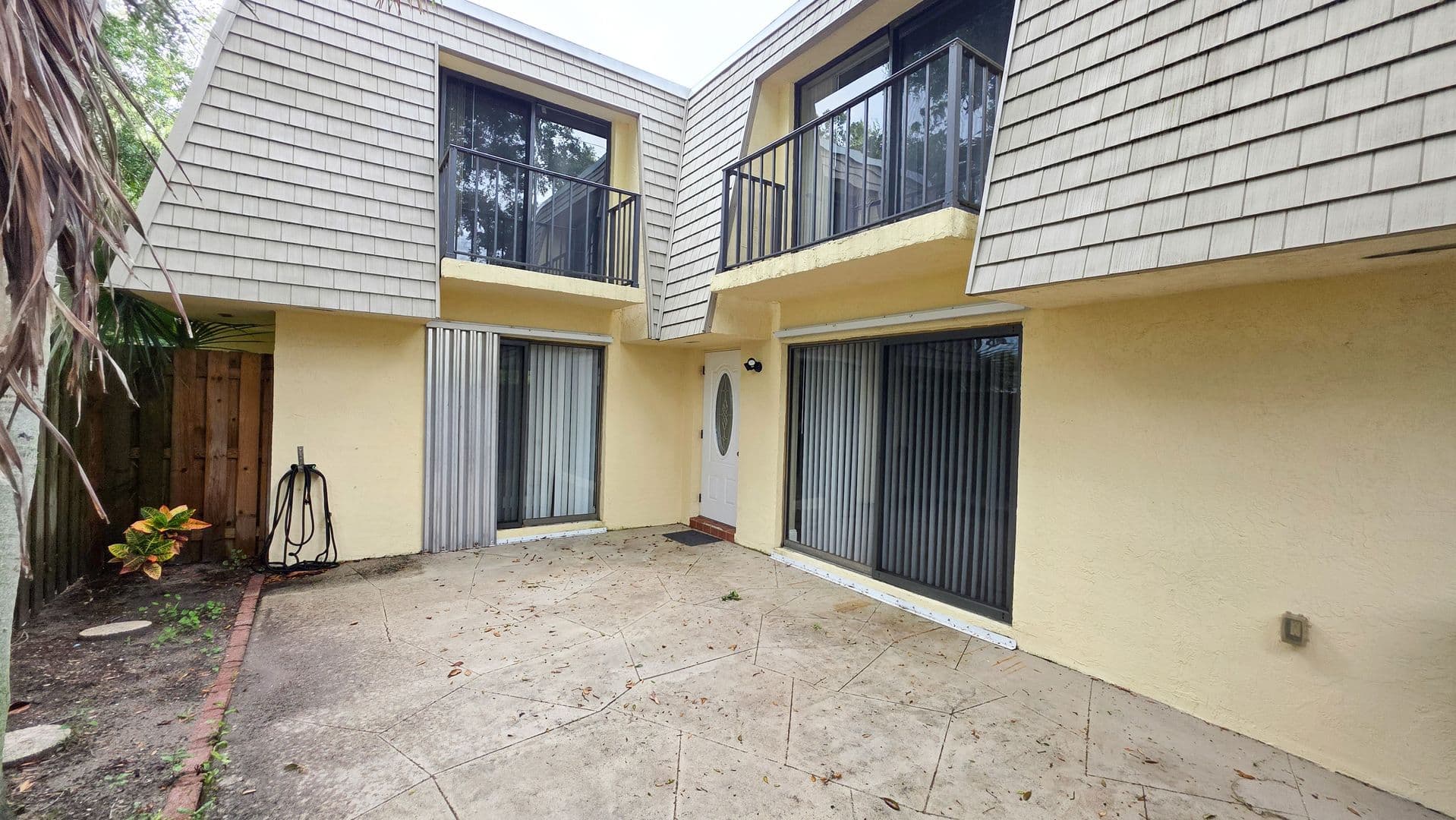 Vero Beach House: 1170 6th Ave  #2A