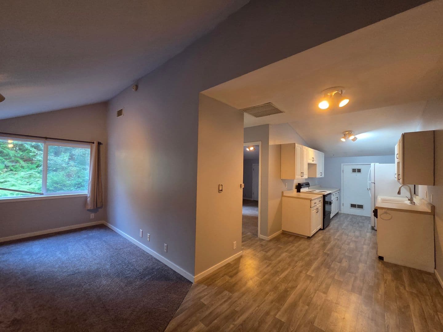 Gig Harbor House: 5118 Hunt St. NW