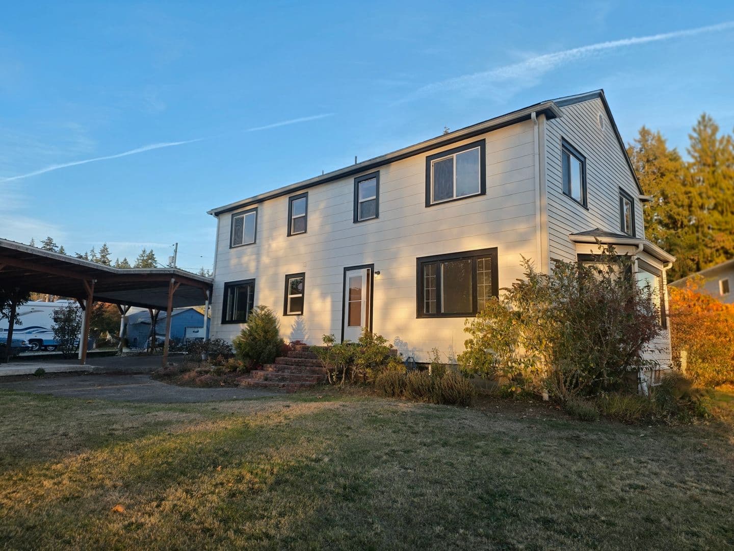 Bremerton House: 2507 Reid Ave