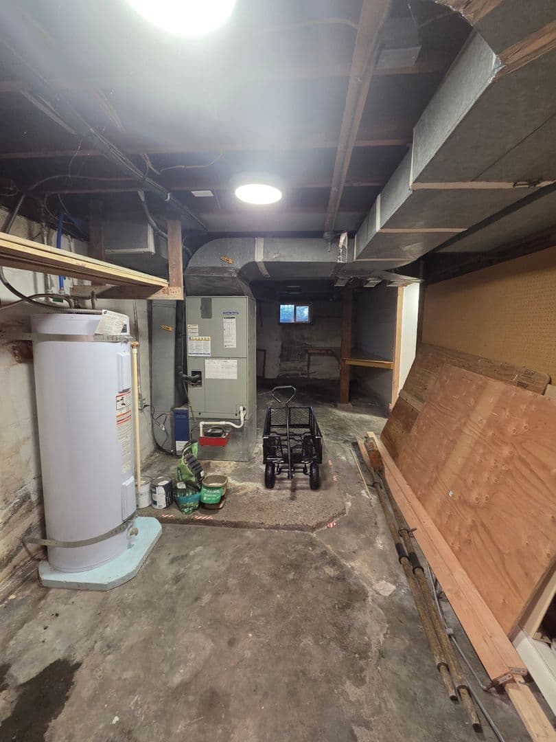 Bremerton House: 2507 Reid Ave
