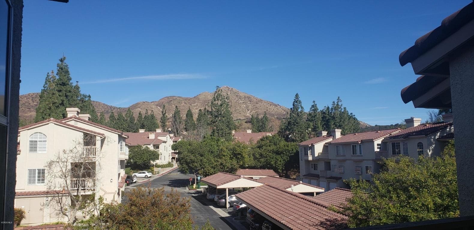 Oak Park House: 5798 Oak Bank Trail, Unit #102