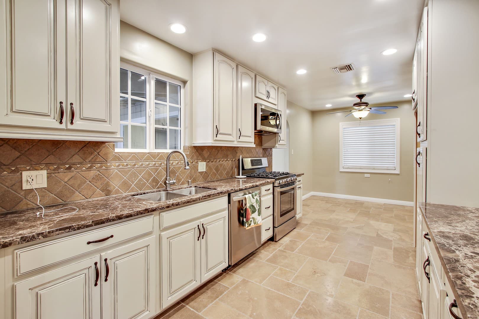 Woodland Hills House: 5923 Jumilla Ave.