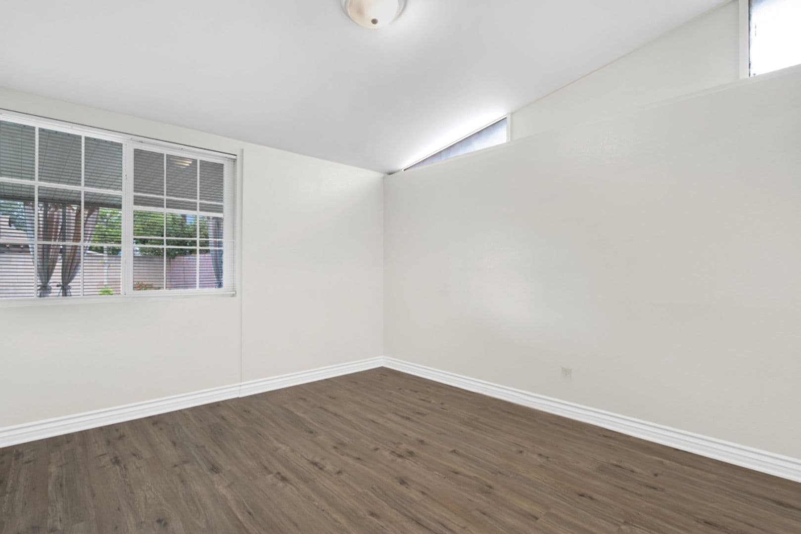 Winnetka House: 7421 Lurline Ave.