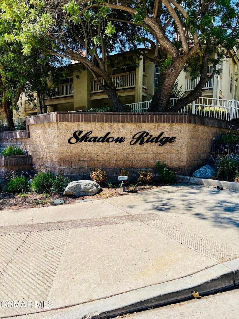 Oak Park House: 5798 Oak Bank Trail, Unit #102