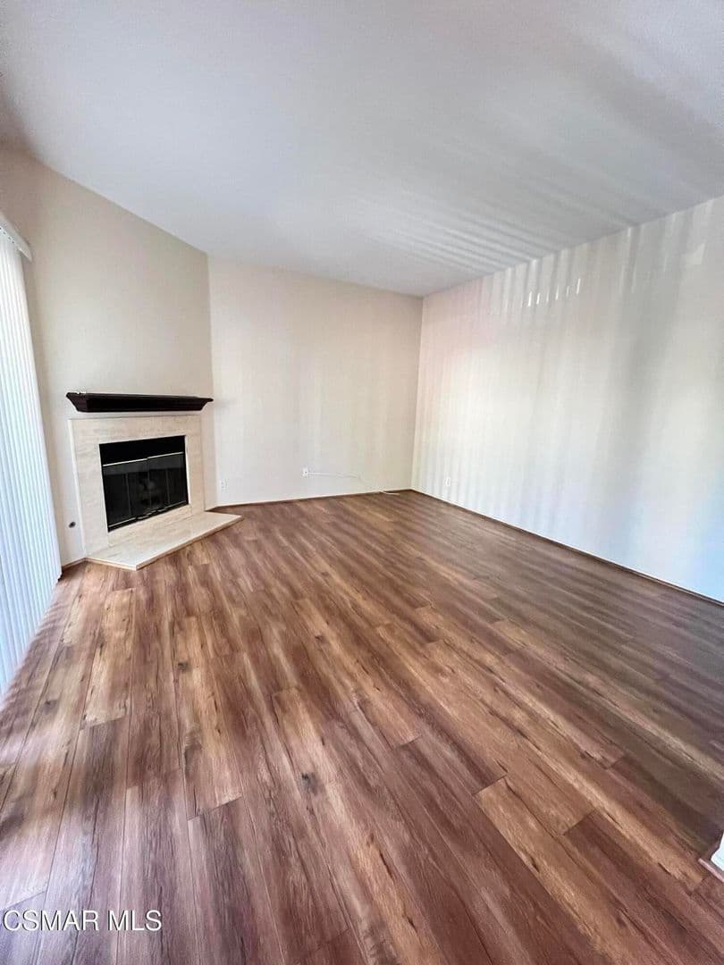 Oak Park House: 5798 Oak Bank Trail, Unit #102