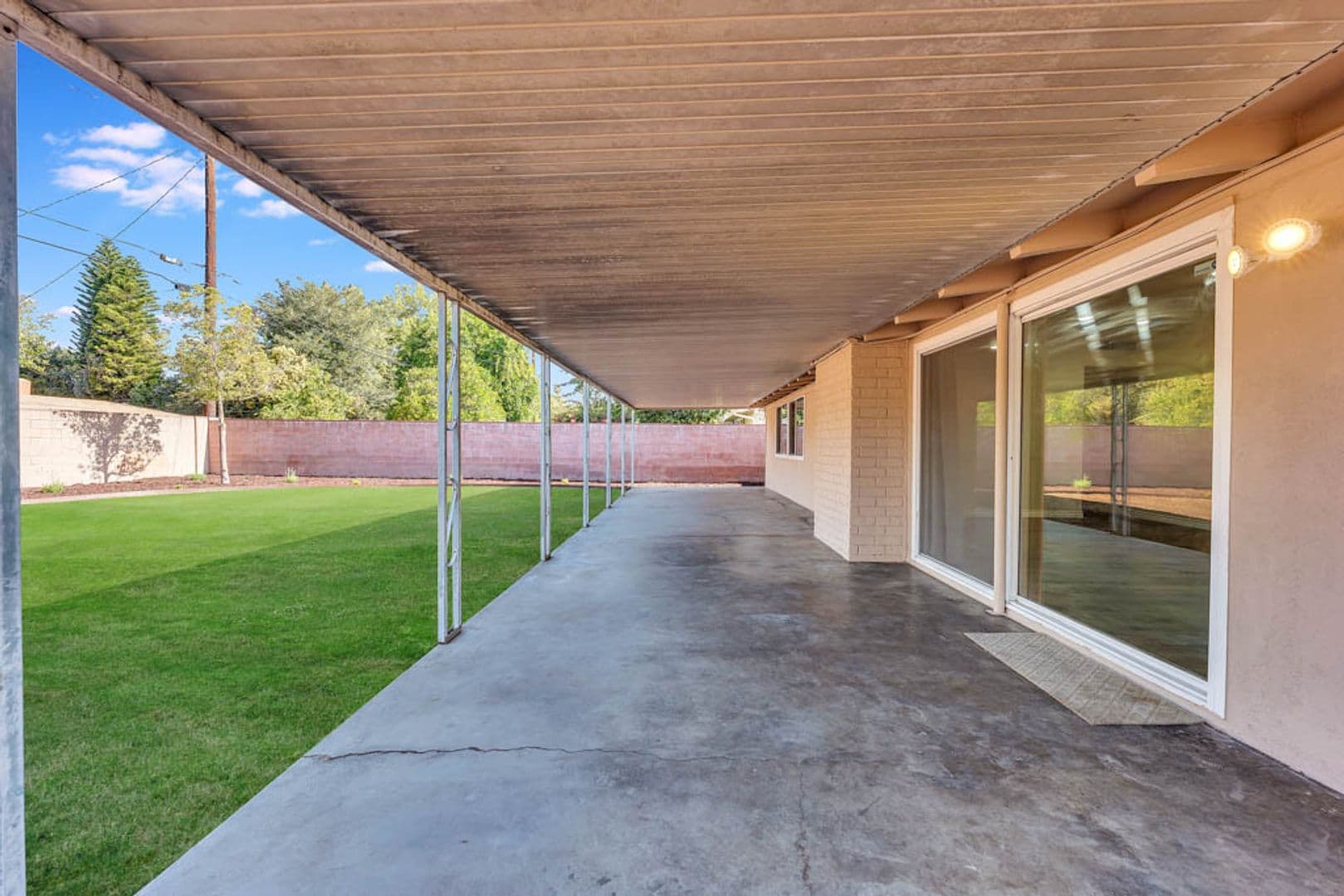 Winnetka House: 7421 Lurline Ave.