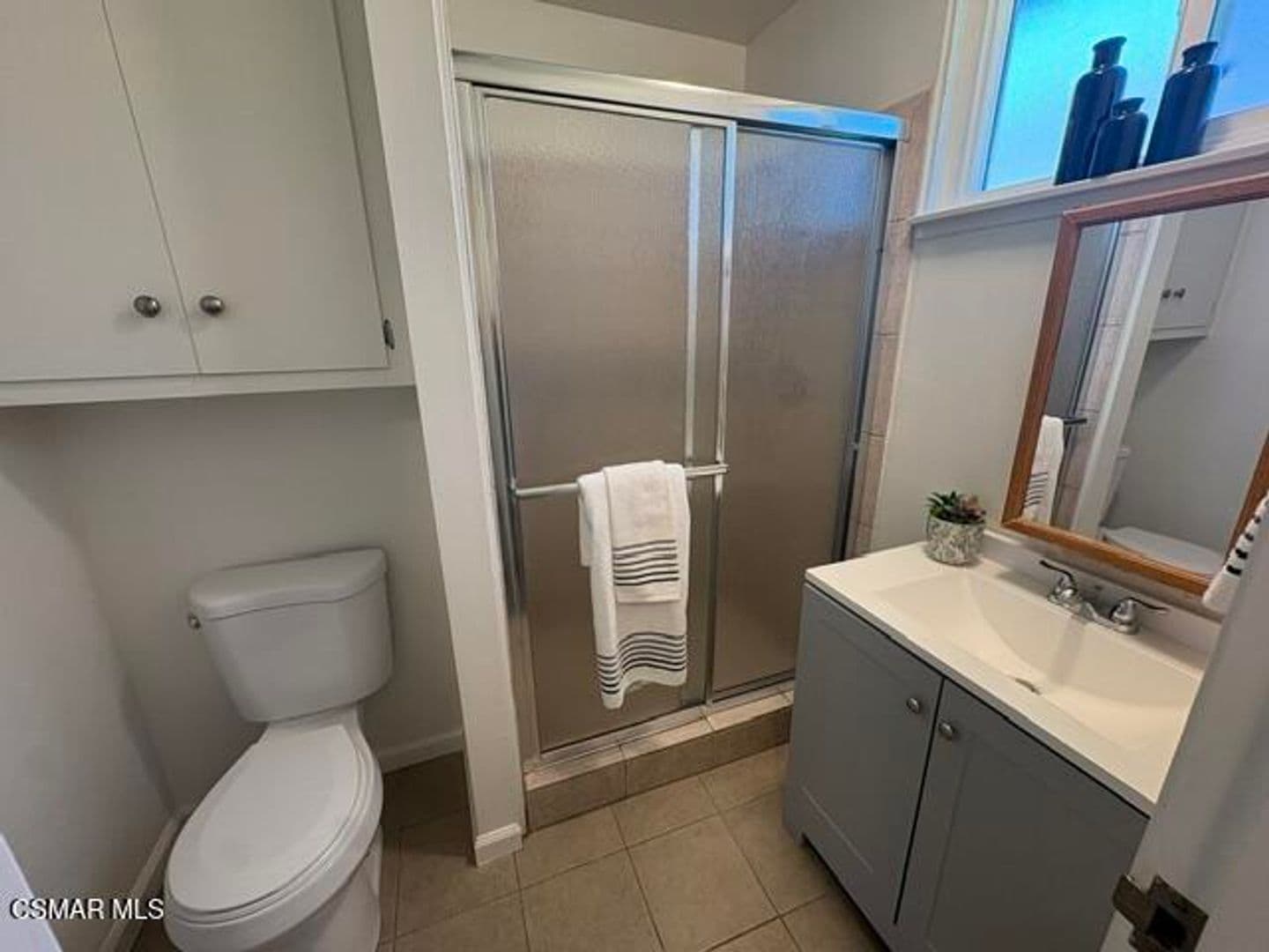 Thousand Oaks House: 2542 Sirius St.