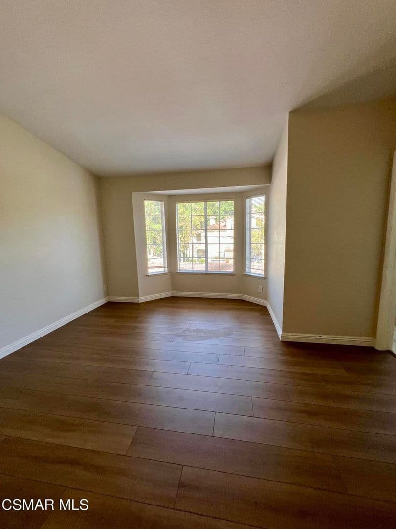 Oak Park House: 5798 Oak Bank Trail, Unit #102