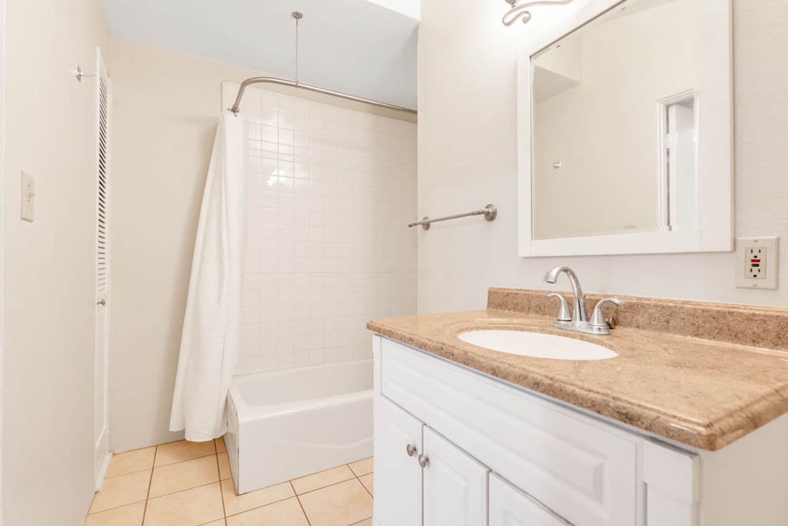 Winnetka House: 7421 Lurline Ave.