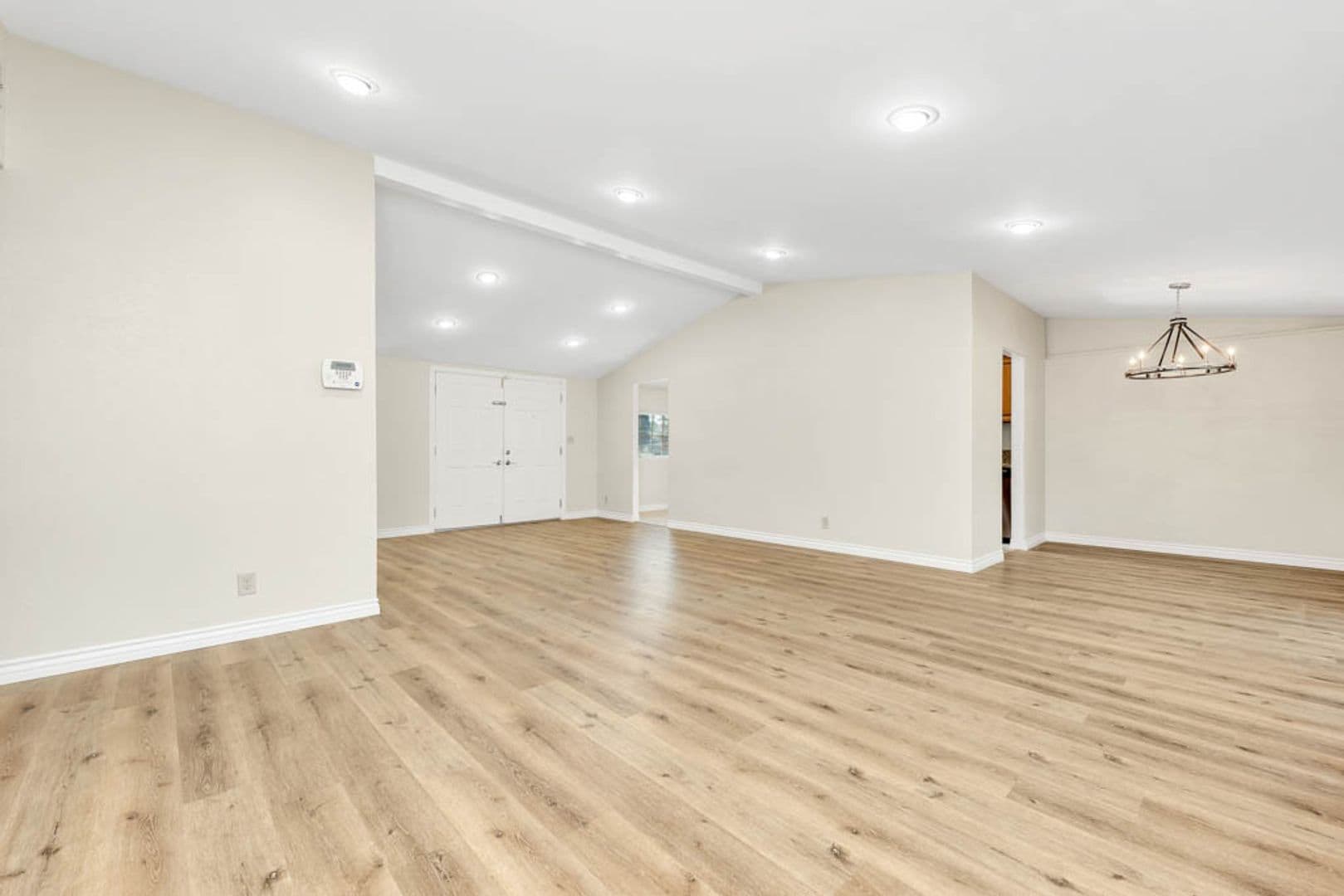 Winnetka House: 7421 Lurline Ave.