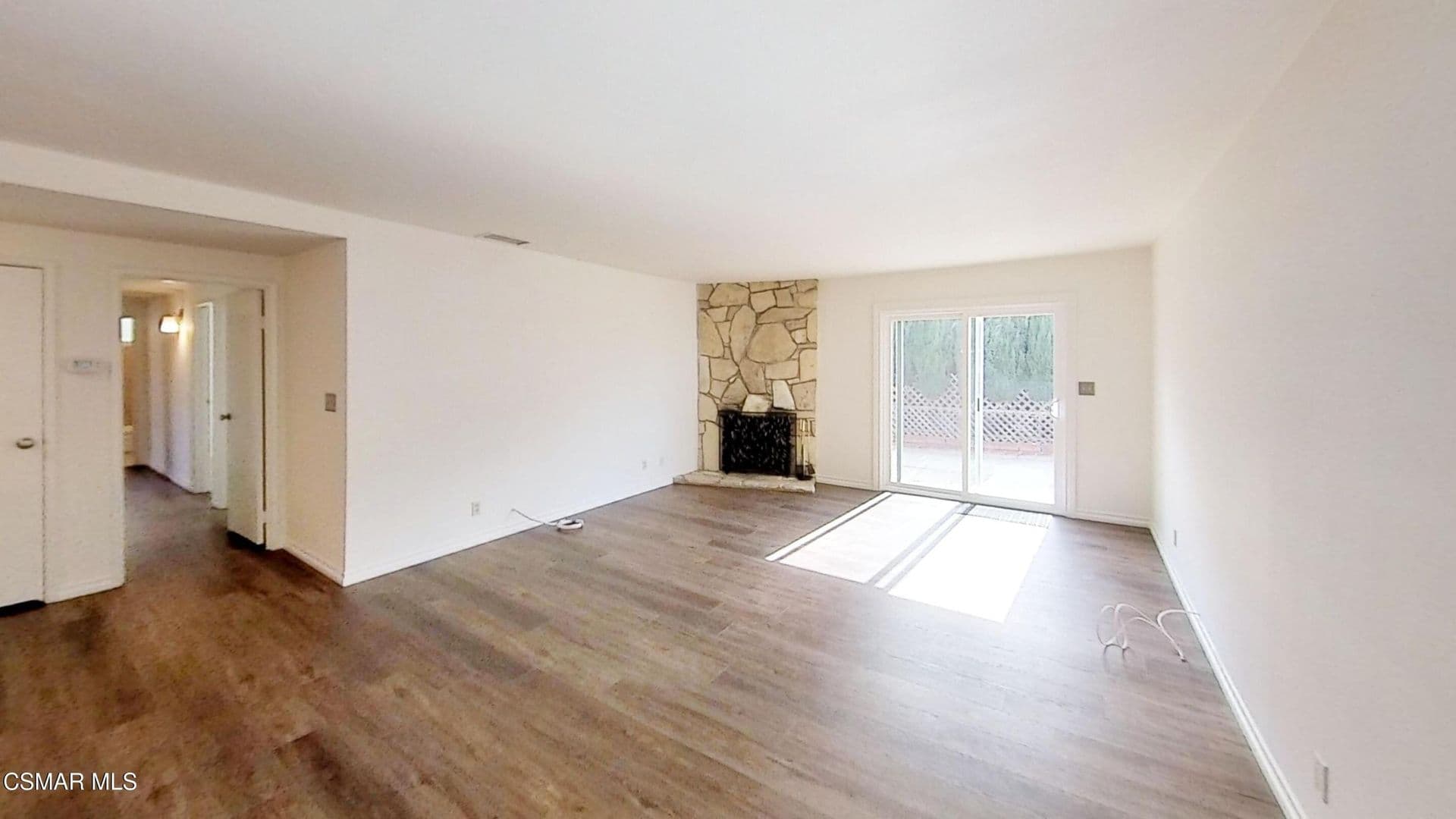 Thousand Oaks House: 2542 Sirius St.