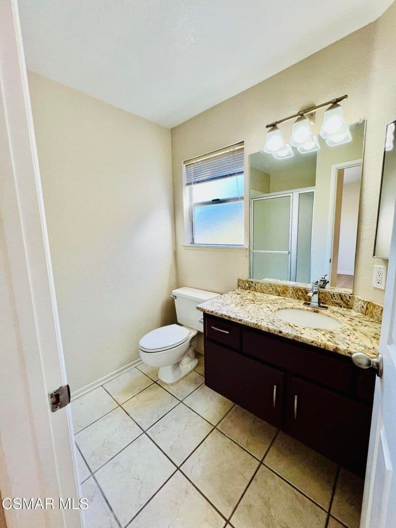 Oak Park House: 5798 Oak Bank Trail, Unit #102