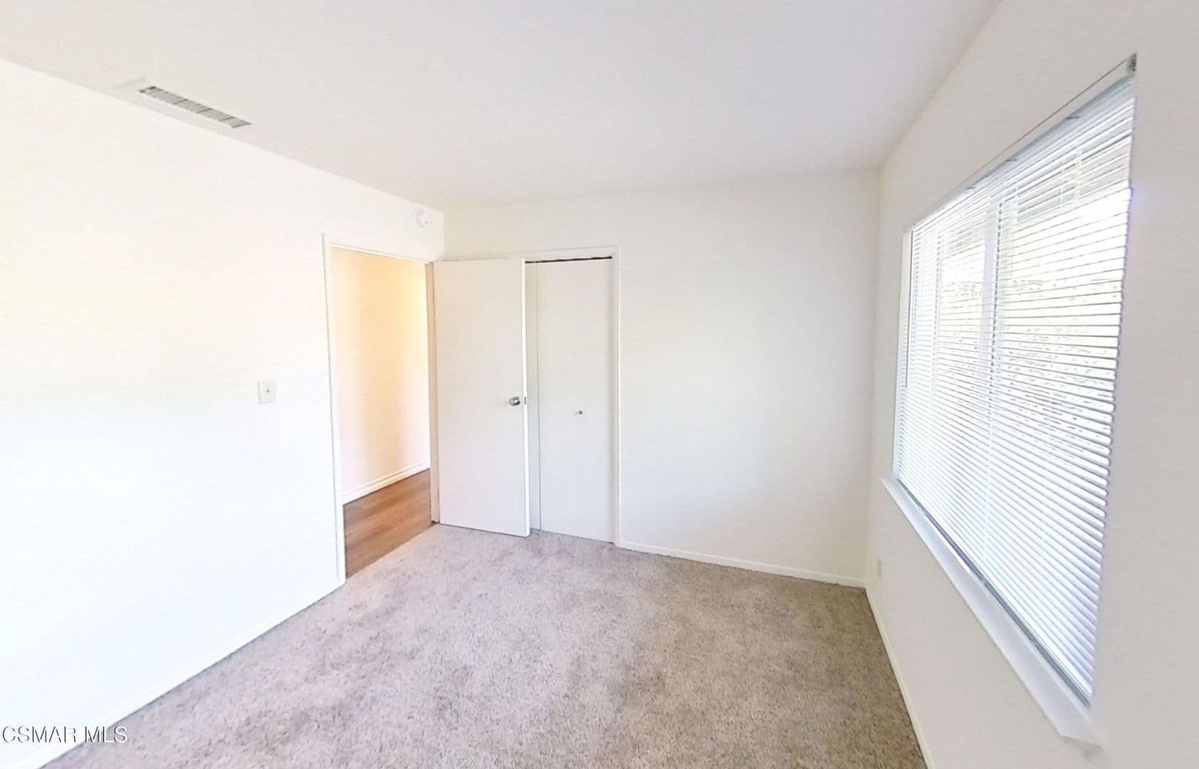 Thousand Oaks House: 2542 Sirius St.