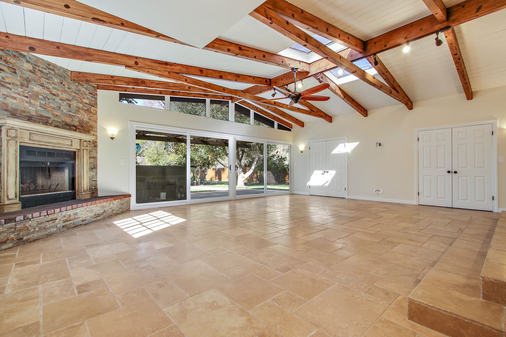 Woodland Hills House: 5923 Jumilla Ave.