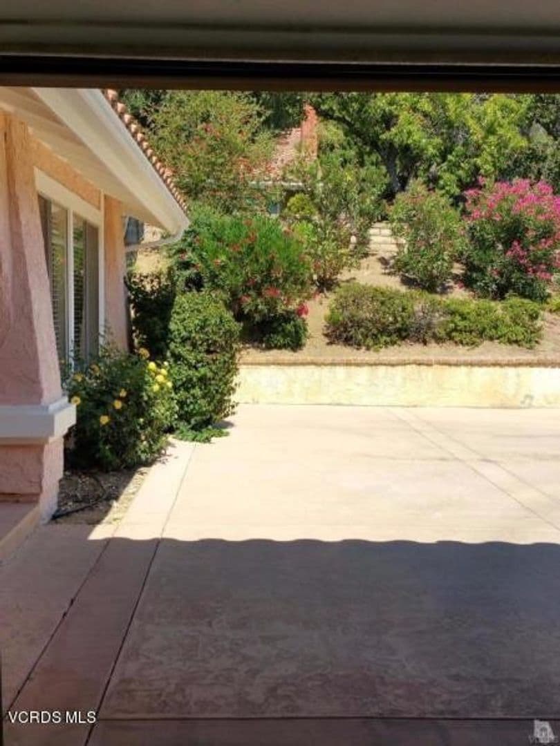 Agoura Hills House: 28625 Quaint Street