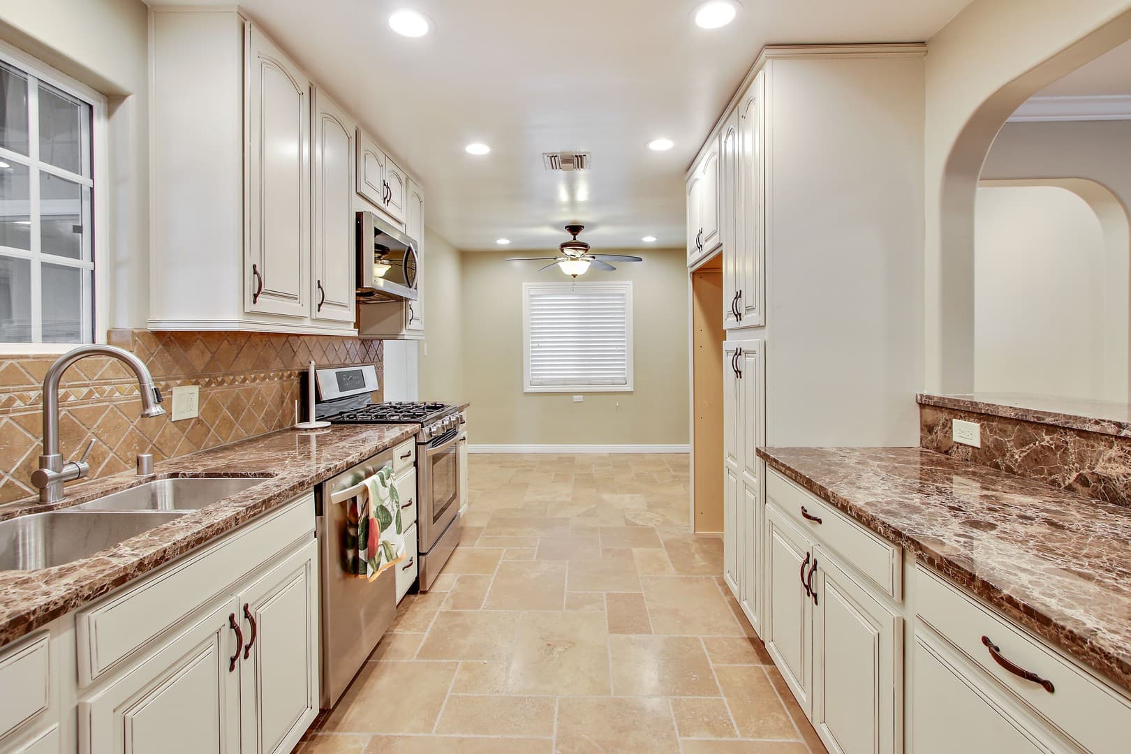 Woodland Hills House: 5923 Jumilla Ave.
