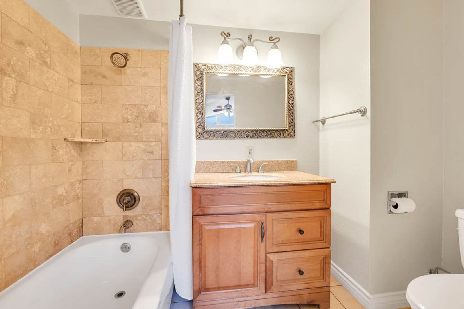 Winnetka House: 7421 Lurline Ave.