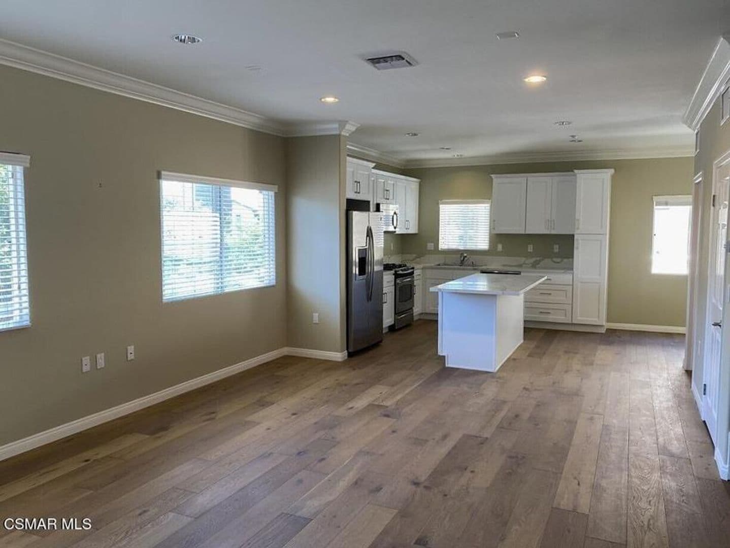 Northridge House: 9301 Shirley Ave., #67
