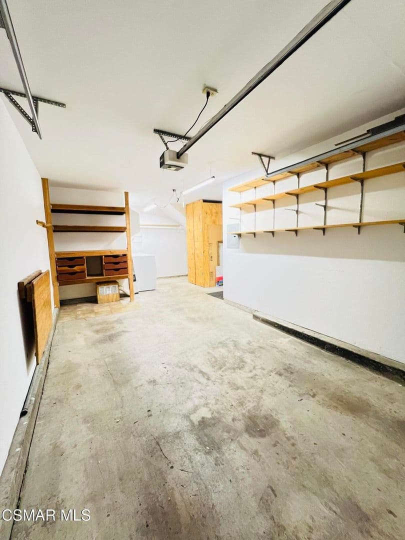 Oak Park House: 5798 Oak Bank Trail, Unit #102