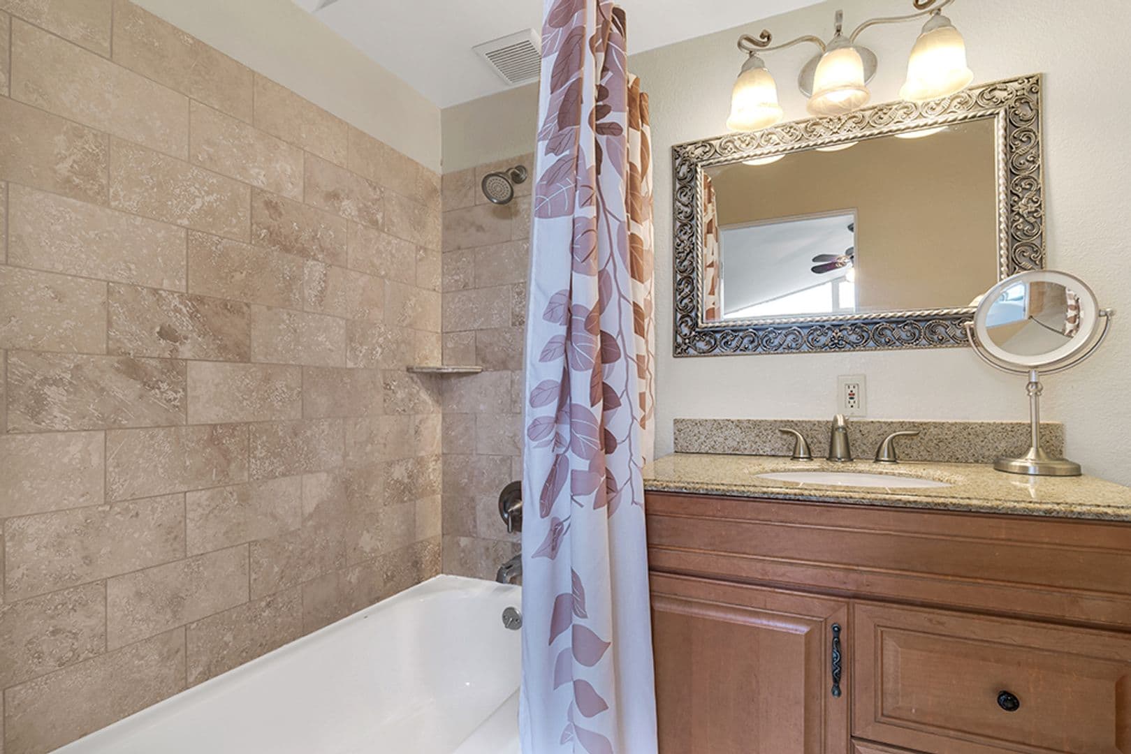 Winnetka House: 7421 Lurline Ave.