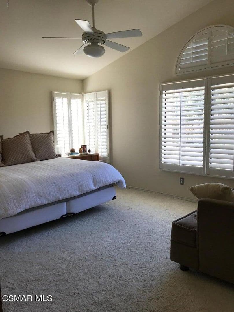 Oak Park House: 509 Messina Place