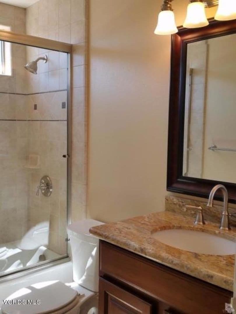 Agoura Hills House: 28625 Quaint Street