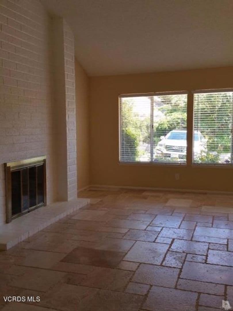 Agoura Hills House: 28625 Quaint Street