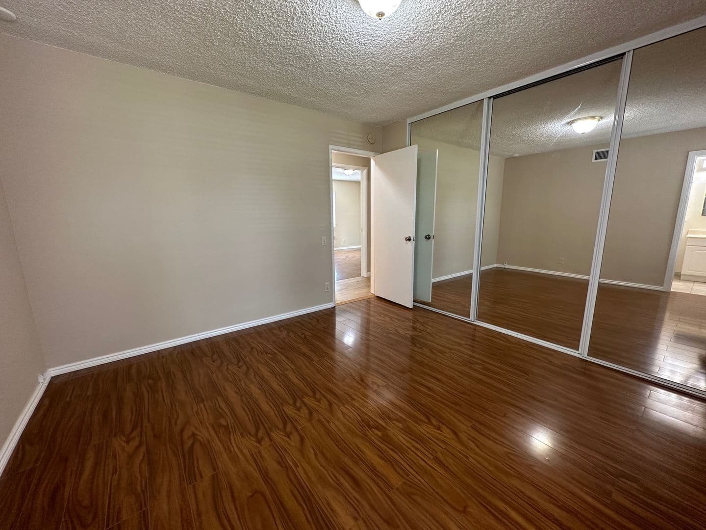 West Hills House: 23740 Welby Way
